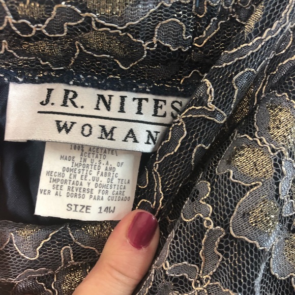 J.R. Nites Woman Formal Long Skirt. Size 14W Beautiful excellent used condition - Picture 4 of 6